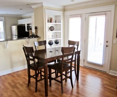 Open Dining Area - 2 Bedroom Flat - Luxury Rental - Charlottesville