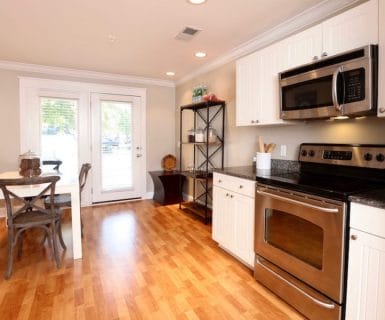 Spacious Kitchens - Woodlands of Charlottesville